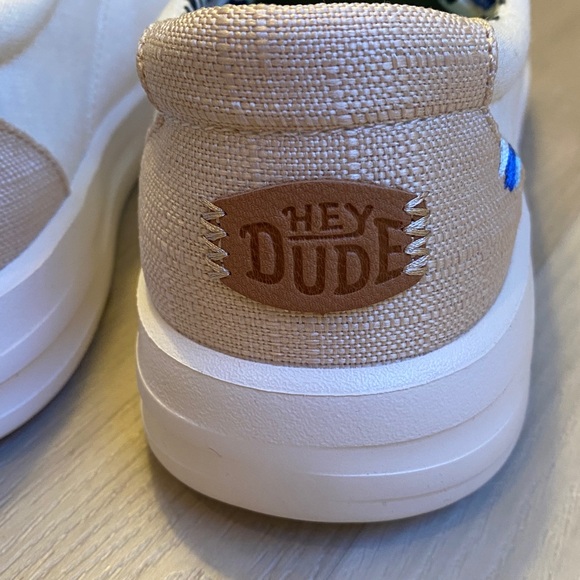 NWT! HEYDUDE Karina Classic Sneakers - Size 11 - Picture 6 of 7